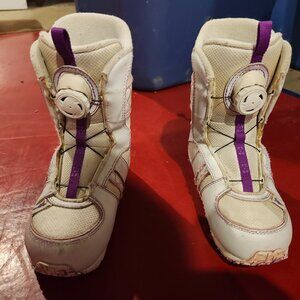 K2 Girls Youth Snowboard Boots